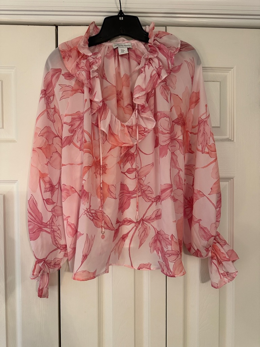 cupcakes & cashmere Pink Floral Ruffle Tie-Neck Blouse